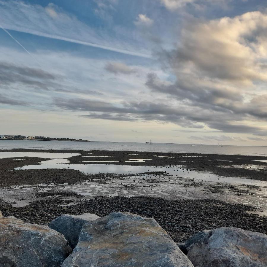 Un Hotel En Ville La Rochelle  Exteriér fotografie